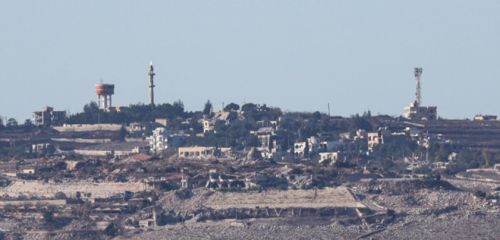 Hezbolá lanza su mayor ataque con proyectiles contra Haifa e Israel ejecuta un nuevo bombardeo en Beirut