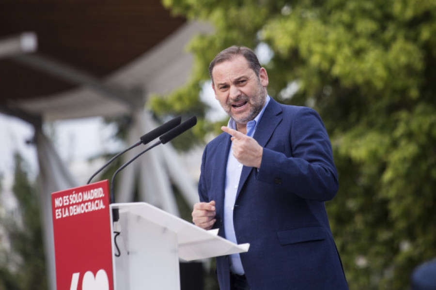 Ábalos niega que mediara con nadie del Gobierno canario para adquirir material sanitario