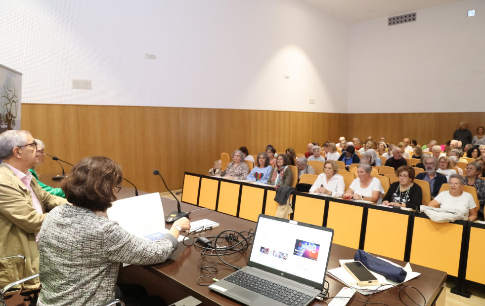 La Universidade Sénior comienza con récord de participación