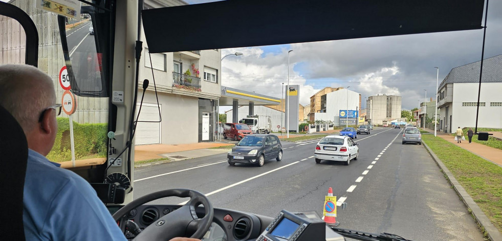 La Xunta activa una nueva línea de autobús para estudiantes entre Zas, Laxe, Cabana y Ponteceso
