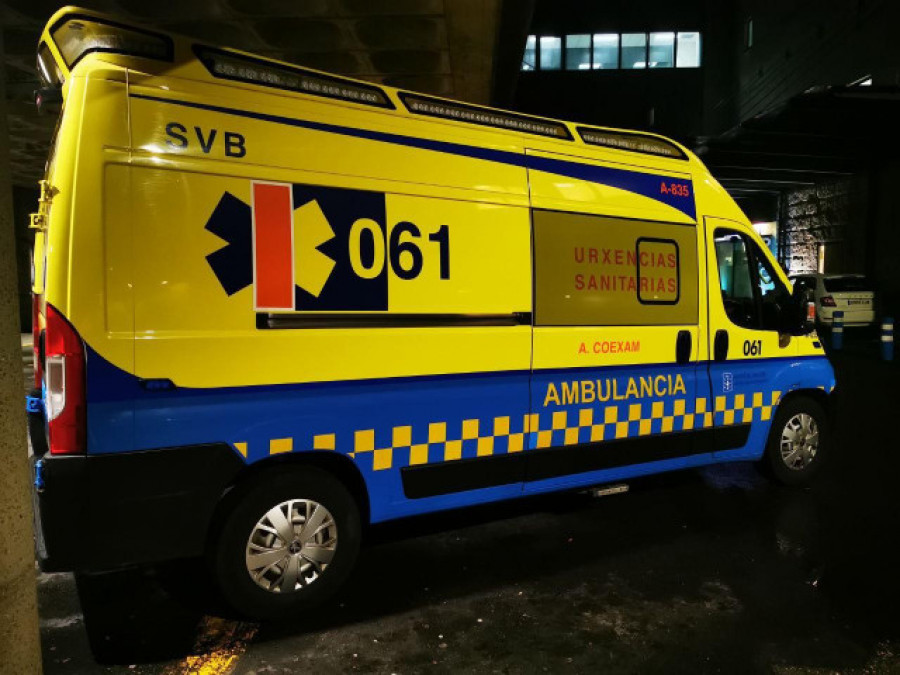 Excarcelado un hombre tras volcar con su vehículo en Tordoia