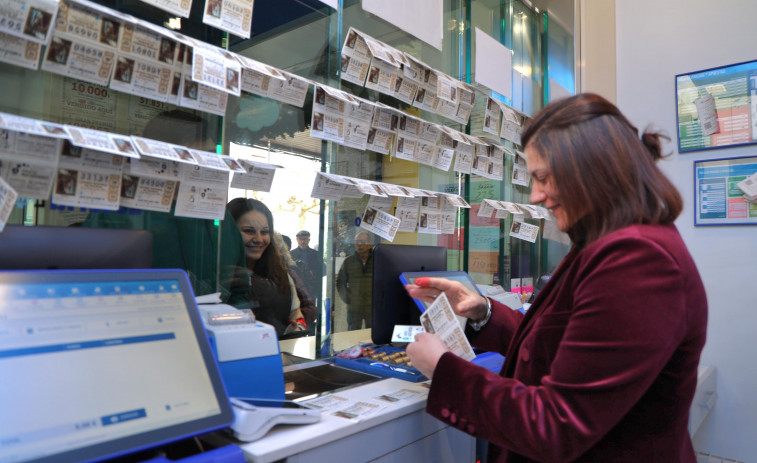 Suben las ventas de Lotería de Navidad en las administraciones de la Costa da Morte