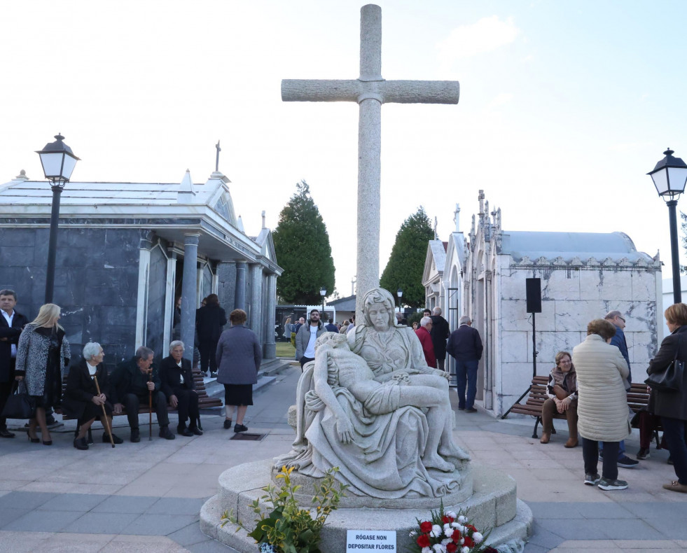 Cementerio de Carballo