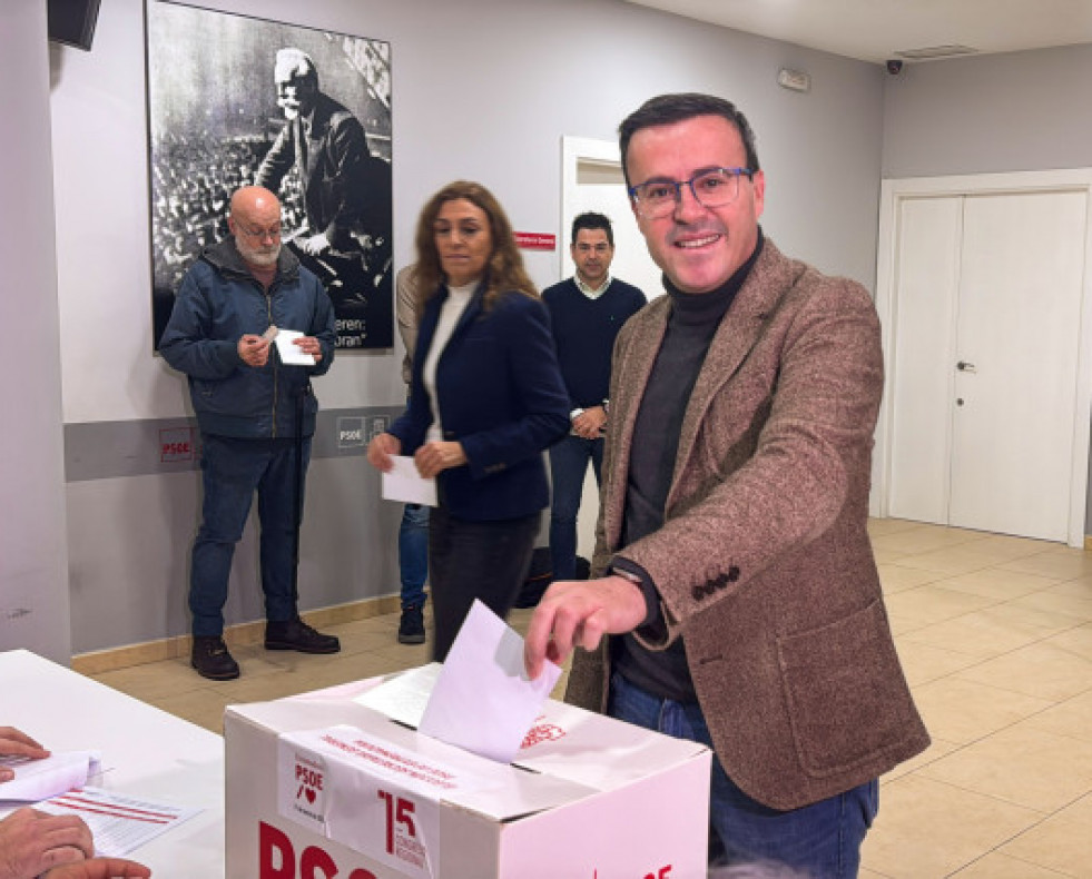 ElcandidatoalareeleccincomosecretariogeneraldelPSOEdeExtremaduraMiguelngelGallardo