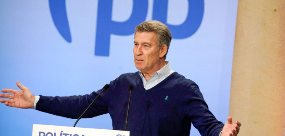 Feijóo renueva su compromiso tras tres años y dice que no parará hasta llegar a la Moncloa