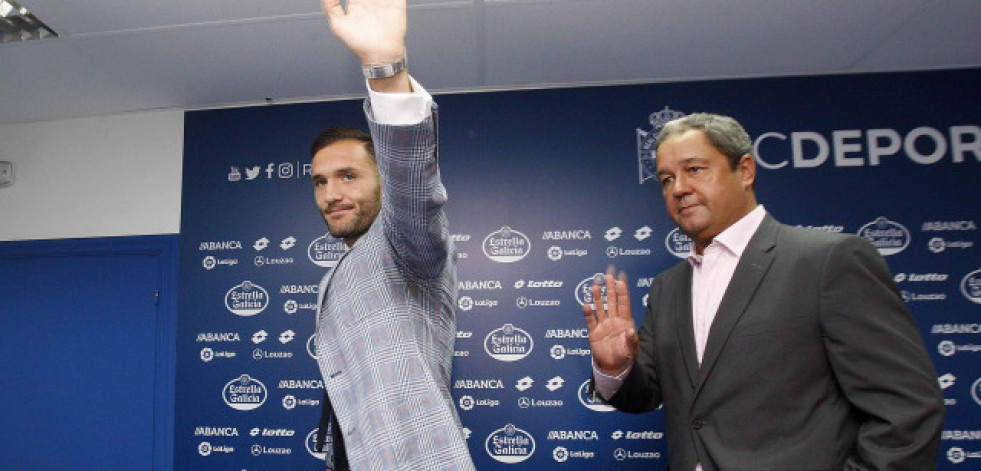 Lucas Pérez deja el Deportivo