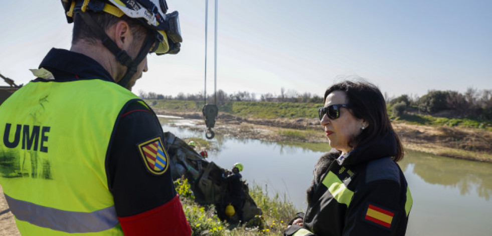 Los militares siguen con la búsqueda de tres desaparecidos en la DANA