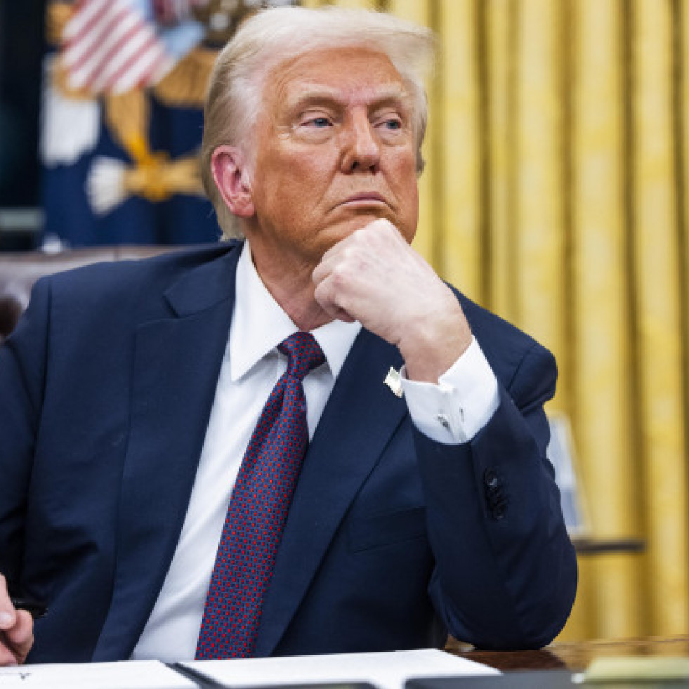 Trump asegura que le llaman 