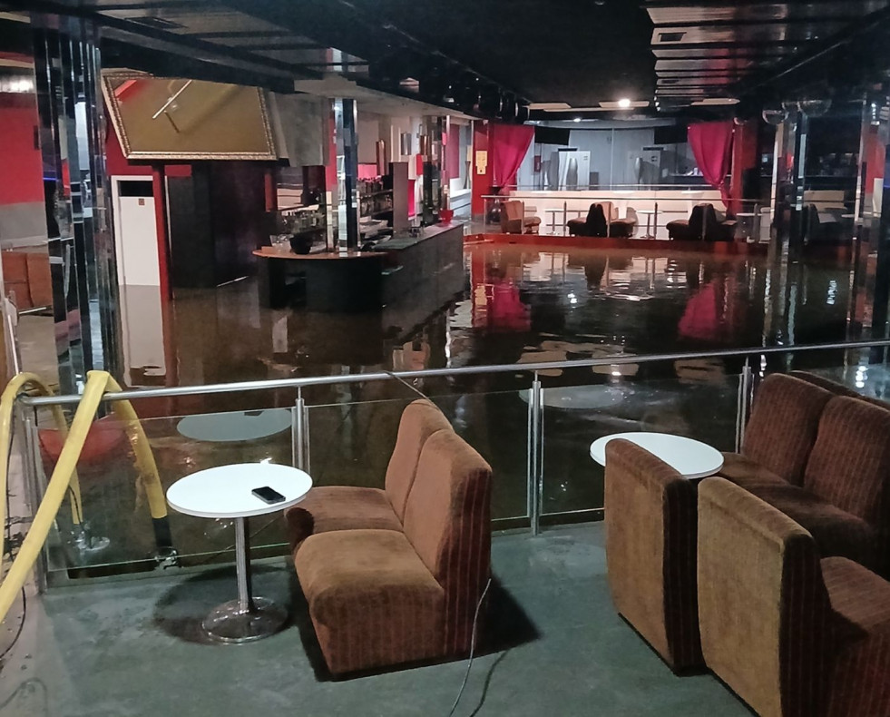 CPB   Inundación Discoteca Fortaleza en Santa Comba @ Consorcio Contraincendios e Salvamento A Coruña