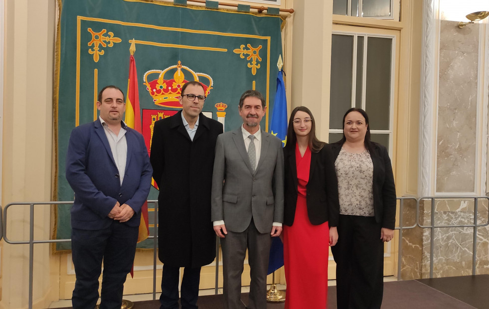 El IES Maximino Romero de Lema, premiado a nivel estatal por su trabajo acerca de la Constitución