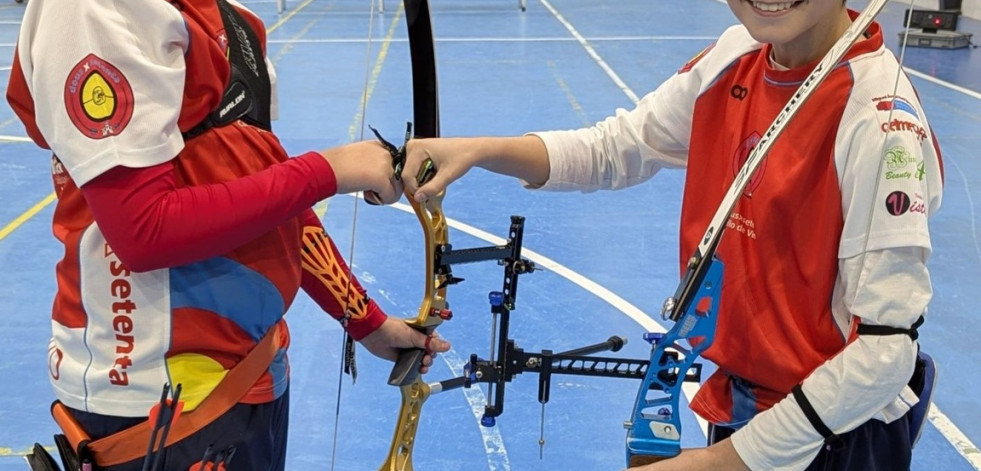 Los vimianceses Nico Soto e Yago Rellán, al nacional de tiro con arco