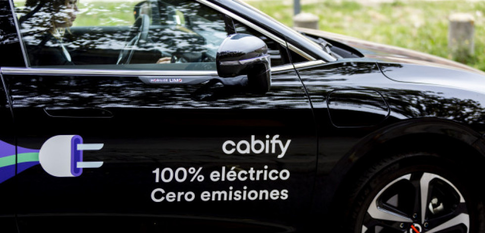 Condenan a dos hombres por un ataque racista a un conductor de Cabify imitando gestos de simio