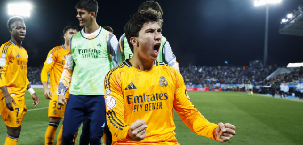 Gonzalo García 'tira la puerta' de un cabezazo y lleva al Real Madrid a semifinales (2-3)