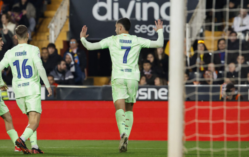 El Barcelona aniquila a un pésimo Valencia y pasa a semifinales (0-5)
