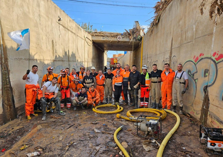 Voluntarios de la Costa da Morte serán condecorados en Valencia por su colaboración tras la DANA