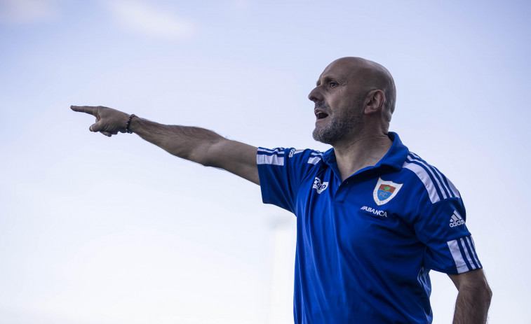 José Pastoriza deja de ser el entrenador del Bergantiños Femenino