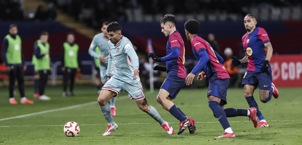 El Barcelona y el Atlético firman las tablas en un partido loco (4-4)