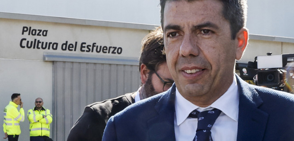 Mazón insiste en que no retrasó el envío de la alerta a la población