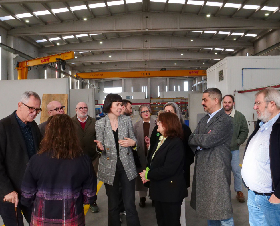 Foto 1   Ana Ponton visita Herfraga Carballo