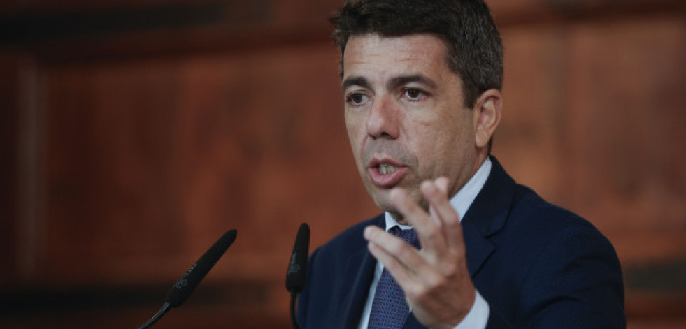 Feijóo mantiene su apoyo a Mazón aunque admite que  no ha estado  “a la altura”