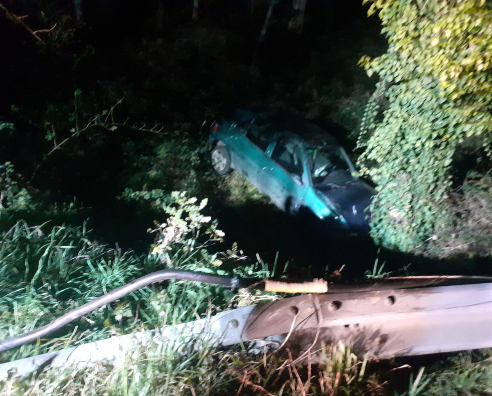 Accidente de tráfico en A Pereiriña