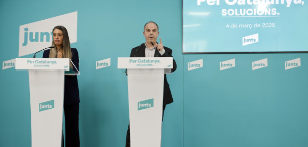 PSOE y Junts acuerdan establecer el traspaso de competencias de inmigración