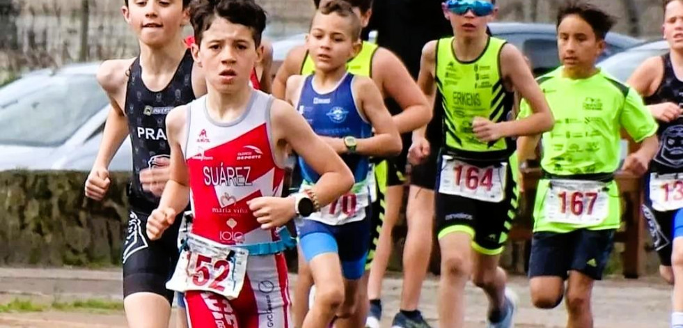 Dos récords del club para la AD Fogar en la primera jornada de atletismo en pista