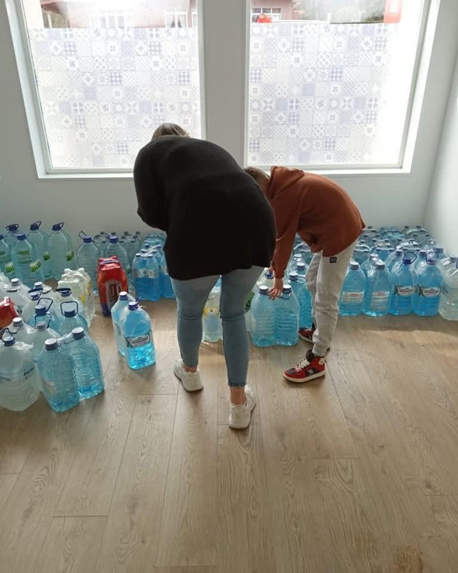 El agua del afluente del río Negro que abastece a Muxía está contaminada