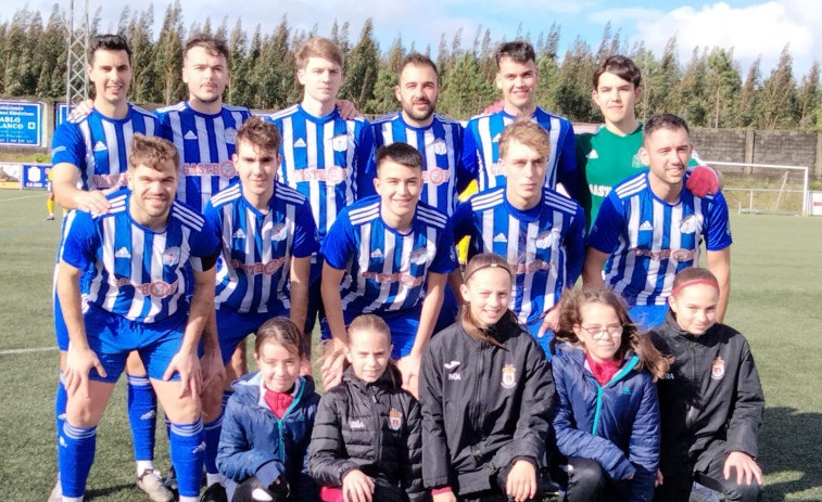 El. Xallas no pasa del empate en el campo del Cee, colista del grupo