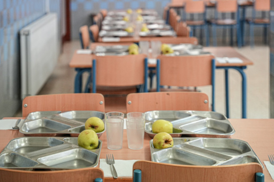 Sesenta estudiantes de un colegio de A Cañiza sufren intoxicación alimentaria