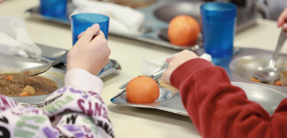 Al menos un 45% de las frutas y hortalizas que se sirvan en comedores escolares deberán ser de temporada