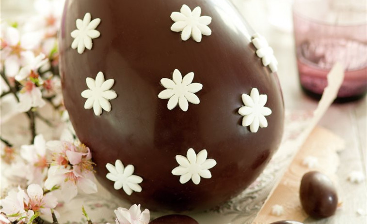 Laxe organiza un Certame Creativo de Ovos de Pascua