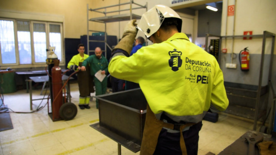 Más de 6.000 pymes, microempresas y autónomos solicitan las ayudas PEL de la Diputación de A Coruña