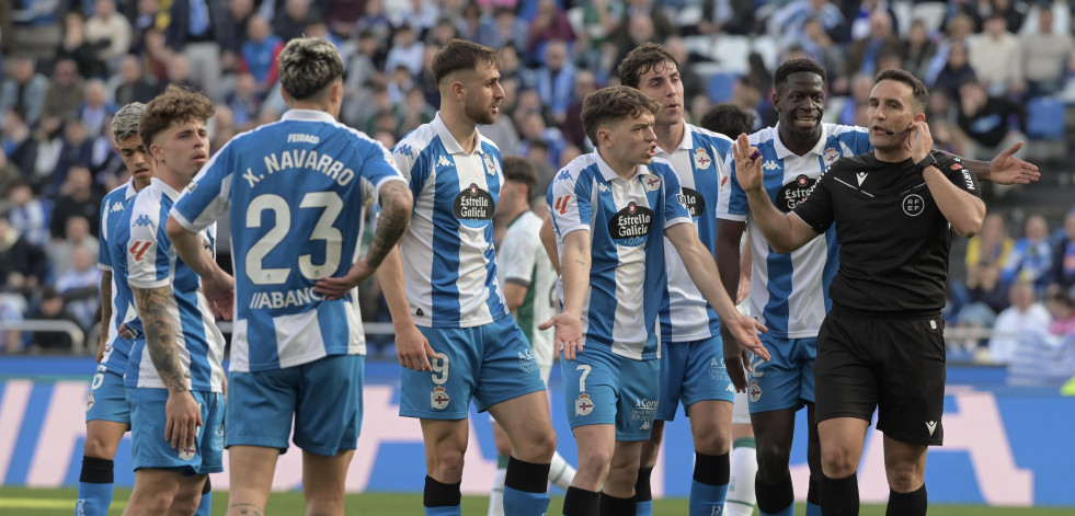 El Deportivo pierde la fe en el VAR