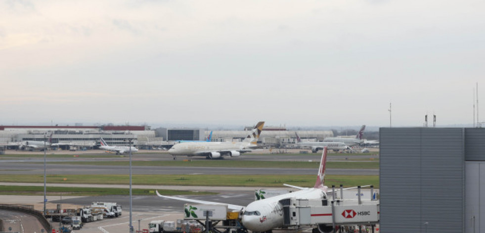 El aeropuerto de Heathrow vuelve a estar 