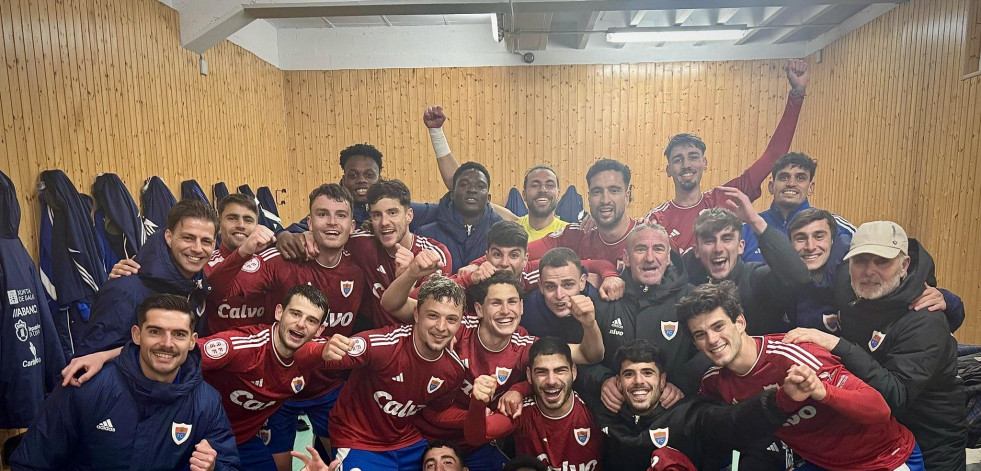 El Bergan suma ante el Compostela su sexta victoria consecutiva y se pone a dos puntos del playoff