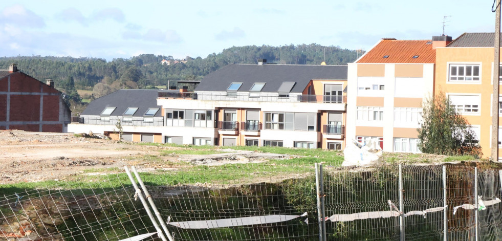 Nuevo avance administrativo para el futuro edificio social carballés