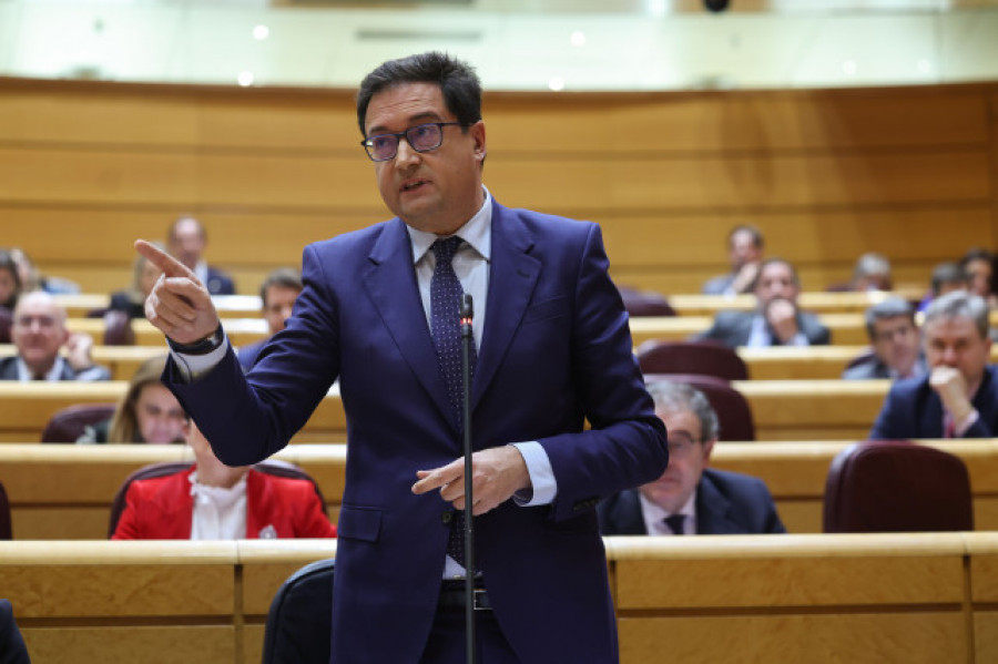 El Gobierno implantará una tasa adicional de empleo que garantice la jubilación parcial  de los funcionarios
