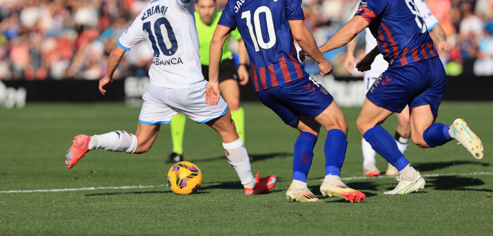 Dépor, 10 rivales, 10 jornadas y una plaza de descenso en juego