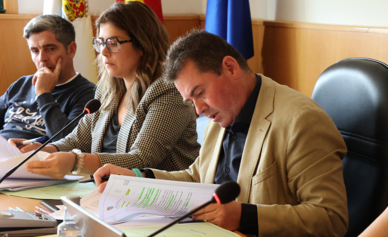 Aprobadas las nuevas cuentas de Ponteceso con los únicos apoyos del gobierno y Adiante