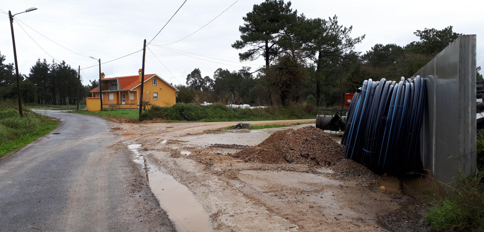 El BNG de Cabana pide garantizar el suministro de agua a todos los núcleos de la parroquia de Anos