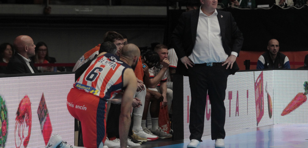 El Básquet Coruña hinca la rodilla ante el Girona y se queda sin aliento (89-99)