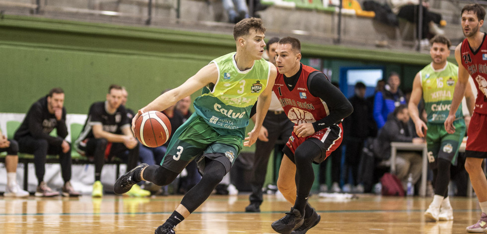 Basket Xiria cae en la pista del líder y deberá seguir luchando por la salvación