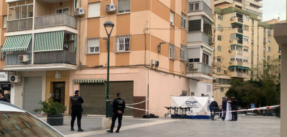 Una mujer y un hombre mueren tras caer de un edificio de Málaga capital