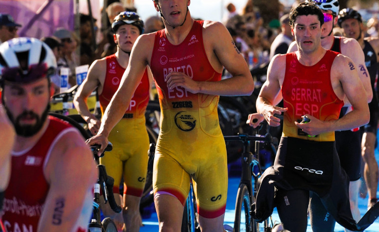Tres deportistas del Fogar participaron en la Copa de Europa de Triatlón