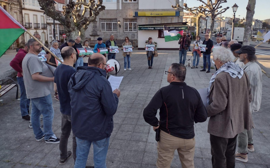 Carballo y Corcubión acogen movilizaciones a favor del pueblo palestino
