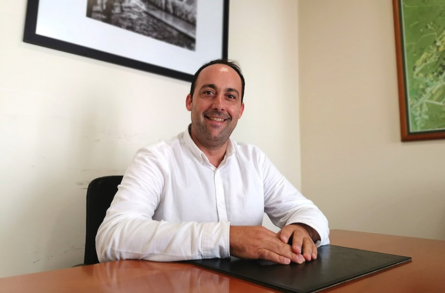 El PSOE de Malpica acusa el ejecutivo local de despilfarro y descontrol