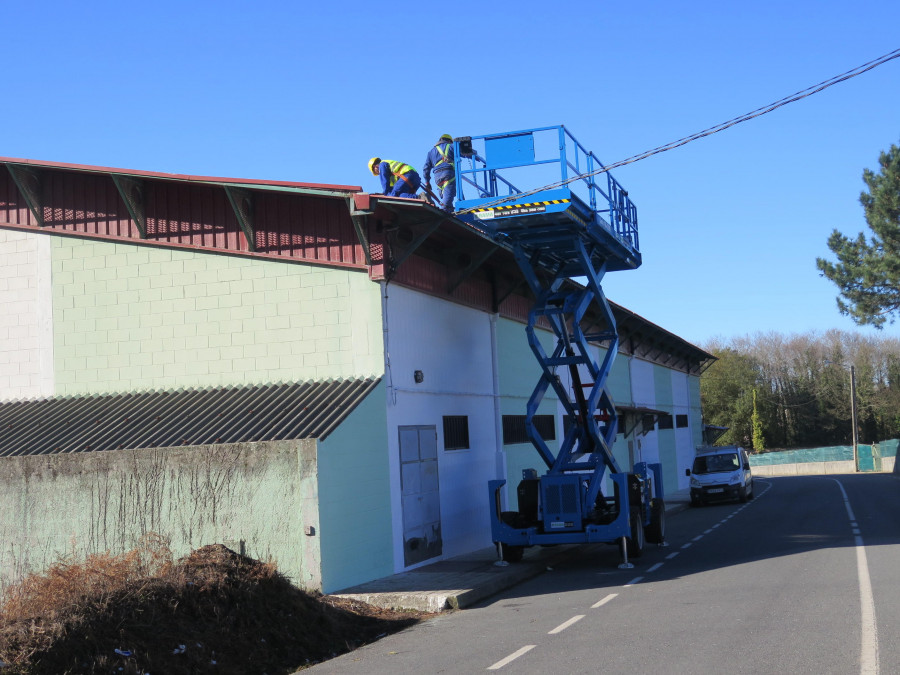 A Laracha adjudicará en breve el sistema de producción de energía fotovoltaica