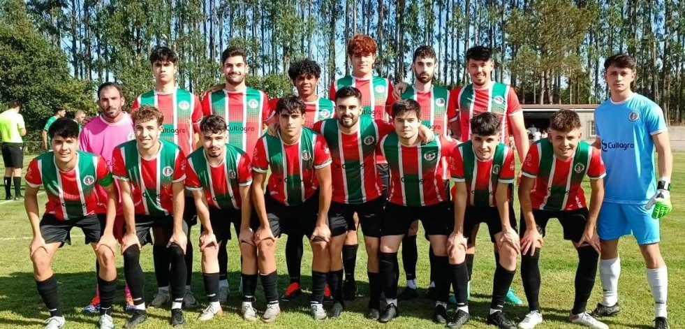 El Xuventude Laracha se impuso a un Vila de Ordes que se adelantó por dos veces
