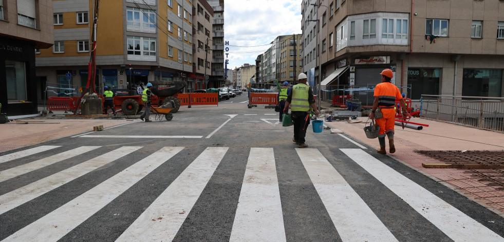 El puente de la calle Fomento de Carballo abre este viernes de manera parcial